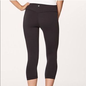 Align Crop 19 : Lululemon Leggings : Size 2